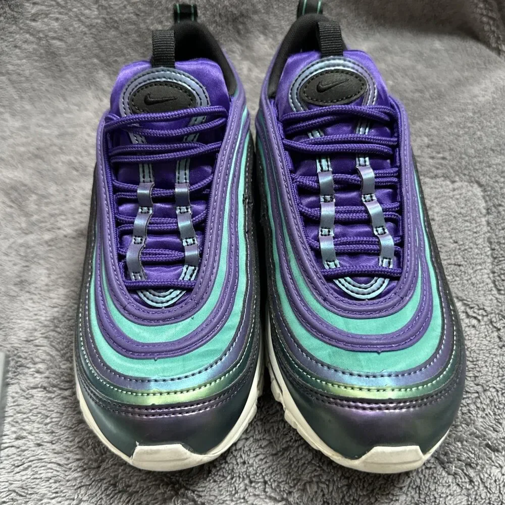 Nike Air Max 97 SE (GS) Size 5.5Y Court Purple Boxed